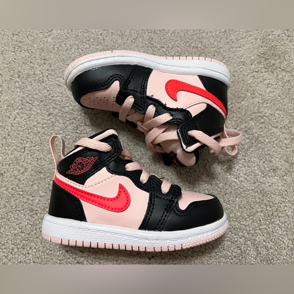 Jordan 1 Mid Toddler